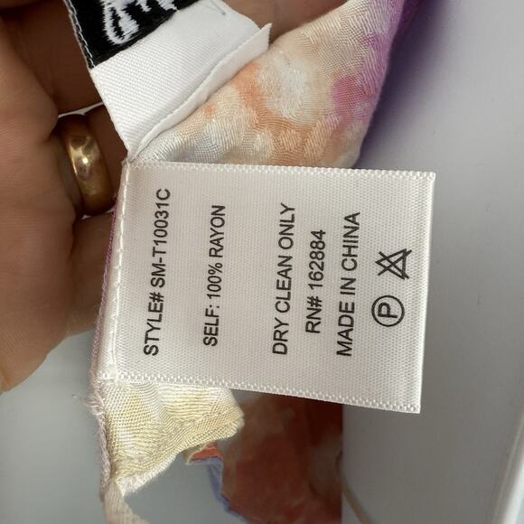 Sky to Moon String Halter Crop Top Women size Large Watercolor NEW - Picture 8 of 14